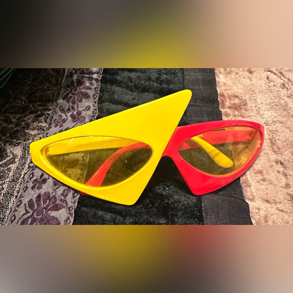 Yellow and Red Geometric Sunglasses